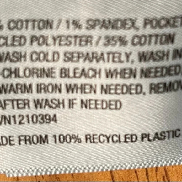 Universal Thread High Rise Shortie cutoff shorts, size 0 - Picture 4 of 5